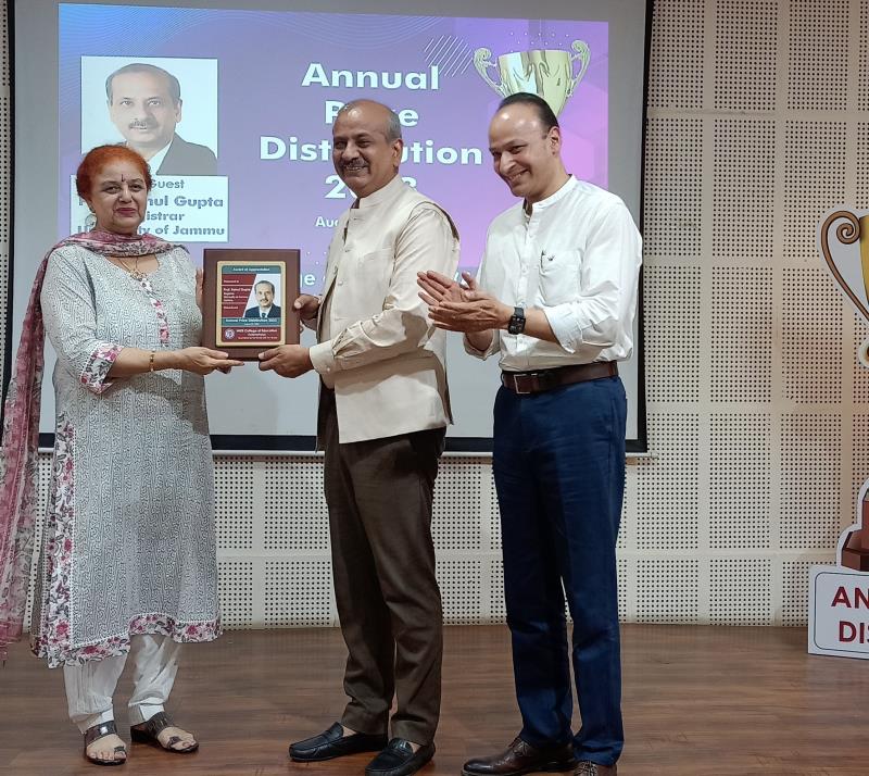 Annual Prize Distribution Function